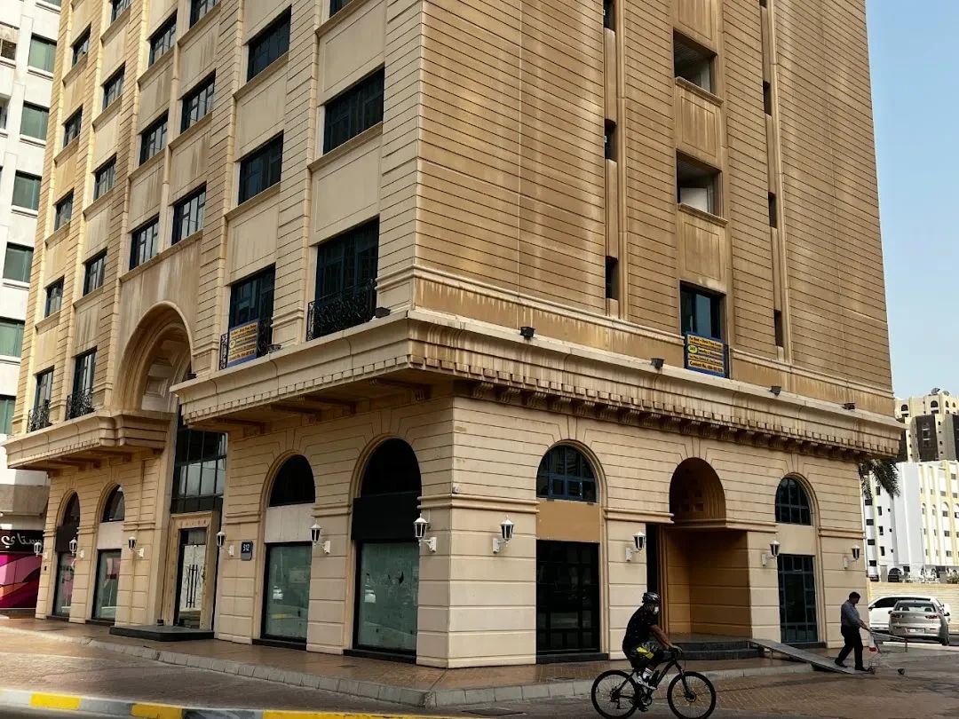 Saif_Ghobash_Building-Sheikh_Khalifa_Bin_Zayed_Street_-_Abu_Dhabi-bld.webp