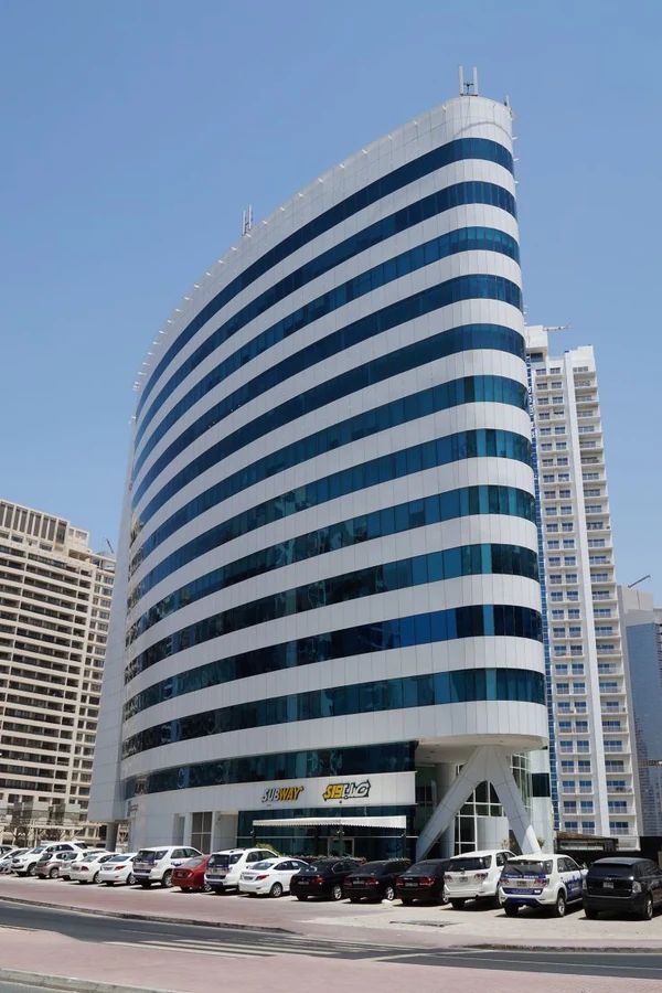 Cayan_Business_Center-Barsha_Heights_TECOM-bld.jpg