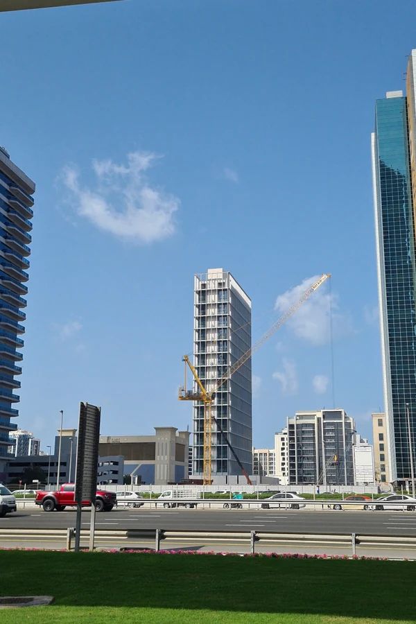 City_Towers_-_1-Sheikh_Zayed_Road-bld.jpg