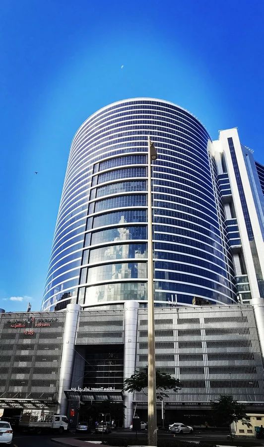 I-Rise_Tower-Barsha_Heights_TECOM-bld.jpg