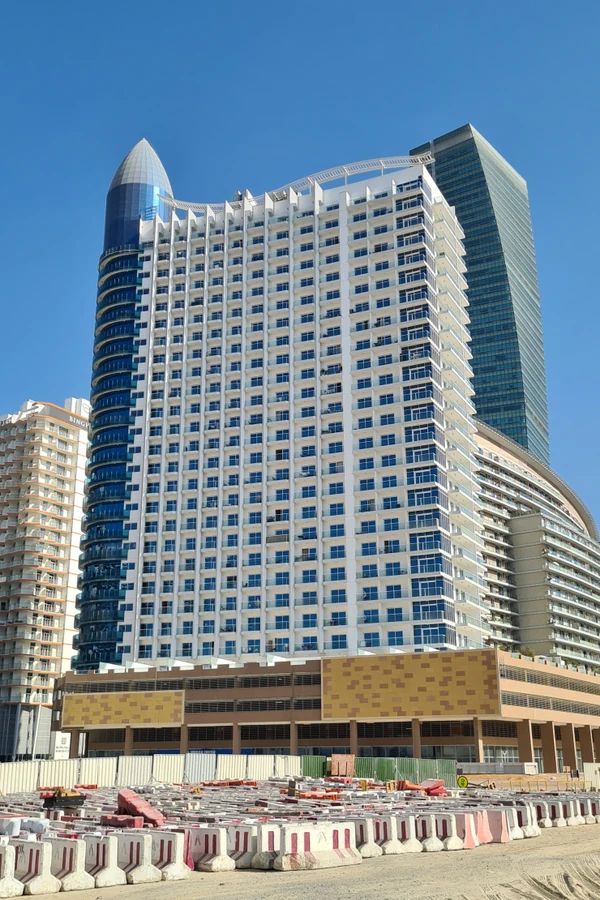 AG_Tower-Business_Bay-bld.jpg