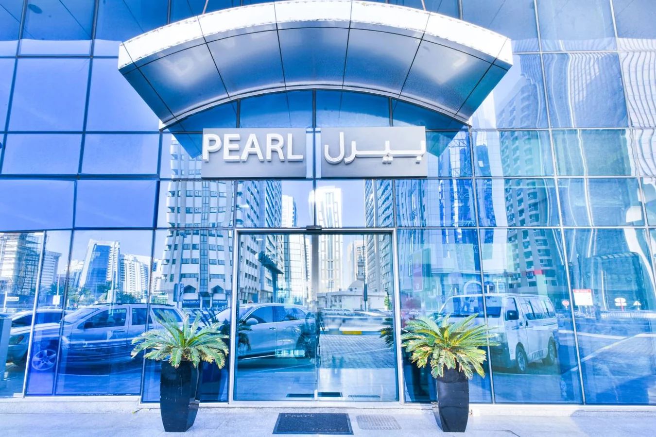 Pearl_MAAM_Residence-Sheikh_Khalifa_Bin_Zayed_Street_-_Abu_Dhabi-bld.jpg