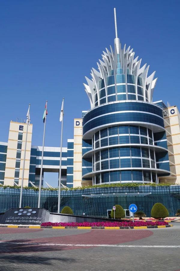 Silicon Building