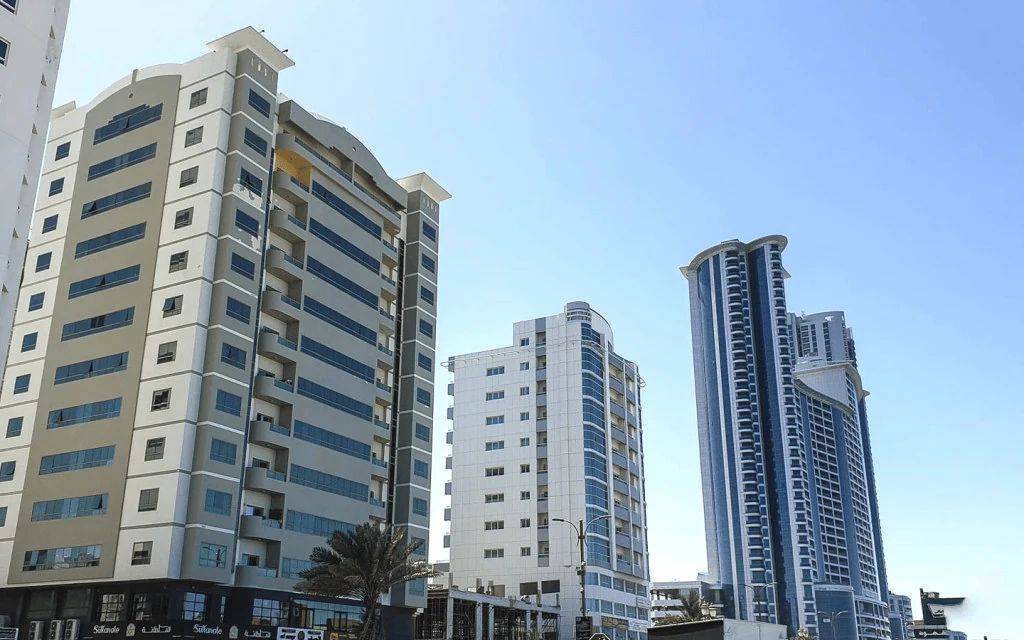 Building_42__Karam_Pioneer_Buildings_-Al_Karama-bld.png