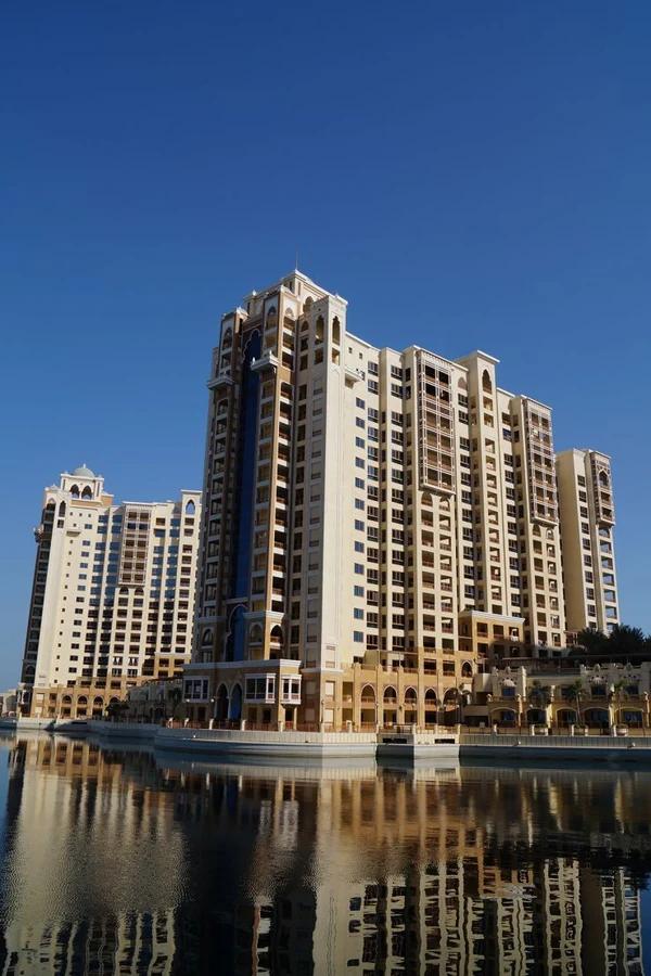 Marina Residences 6