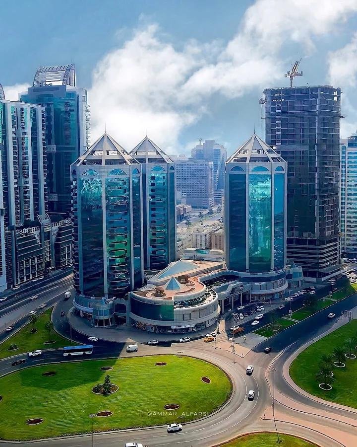 Crystal Plaza