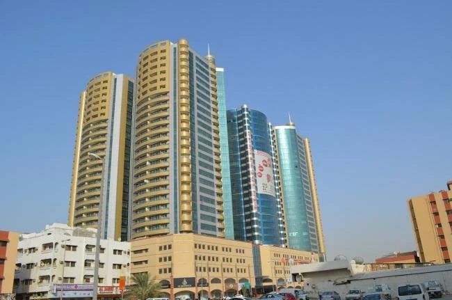 Horizon_Tower_-_Ajman-Ajman_Downtown-bld.jpg