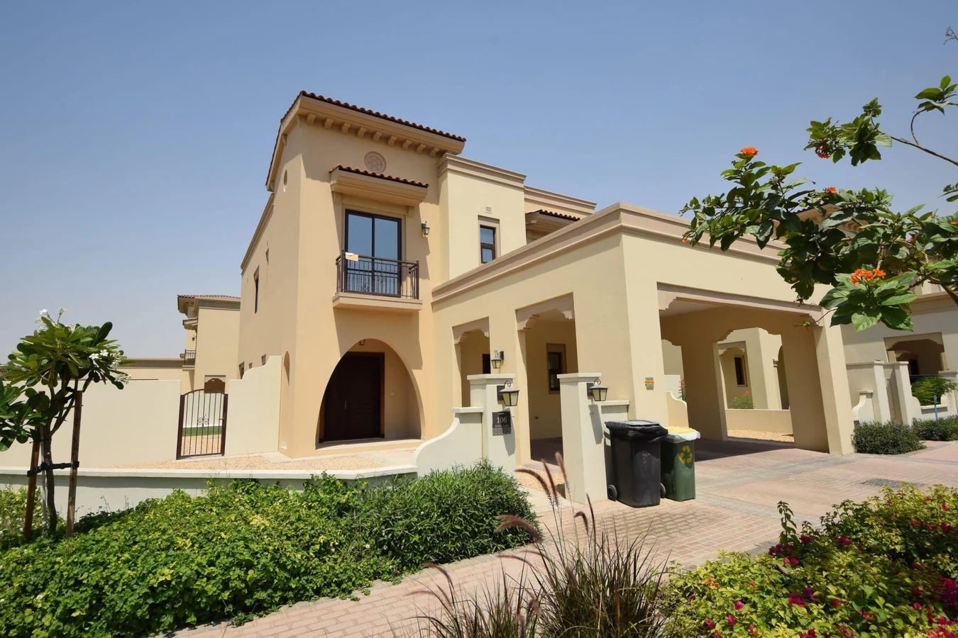 Palma_Villas-Arabian_Ranches_2-bld.jpg