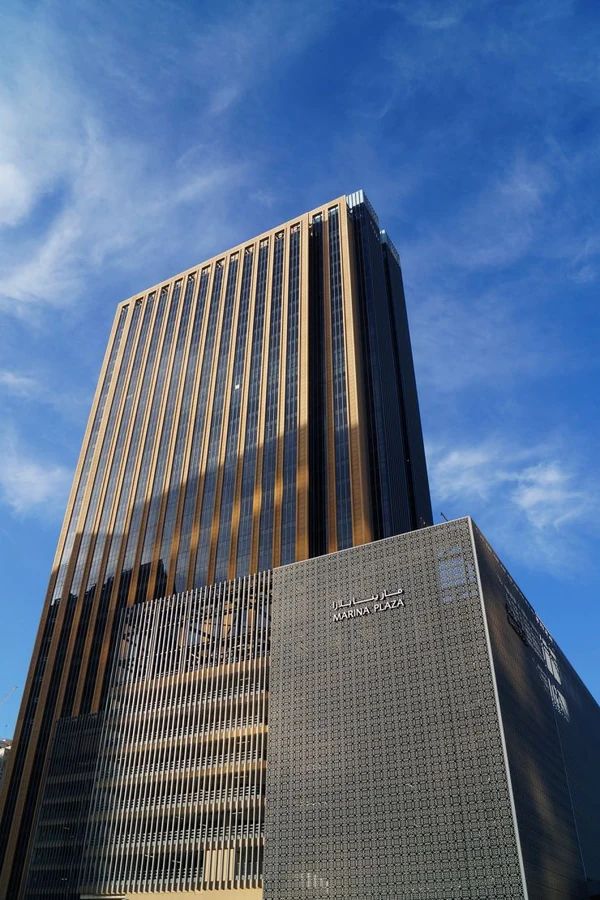 Marina_Plaza-Dubai_Marina-bld.jpg