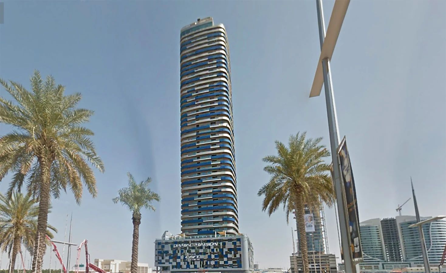 The_Signature-Downtown_Dubai-bld.jpg