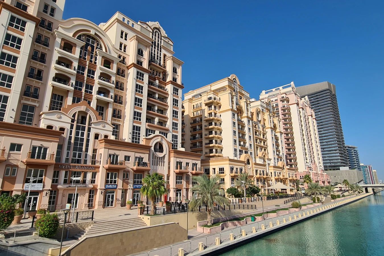Al_Manal_Residence_1-Dubai_Sports_City-bld.jpg