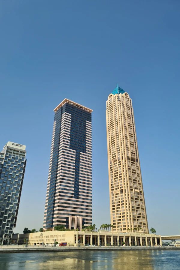 Churchill_Tower-Business_Bay-bld.jpg