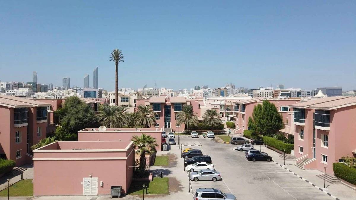 Al Nahyan Camp(Abu Dhabi)