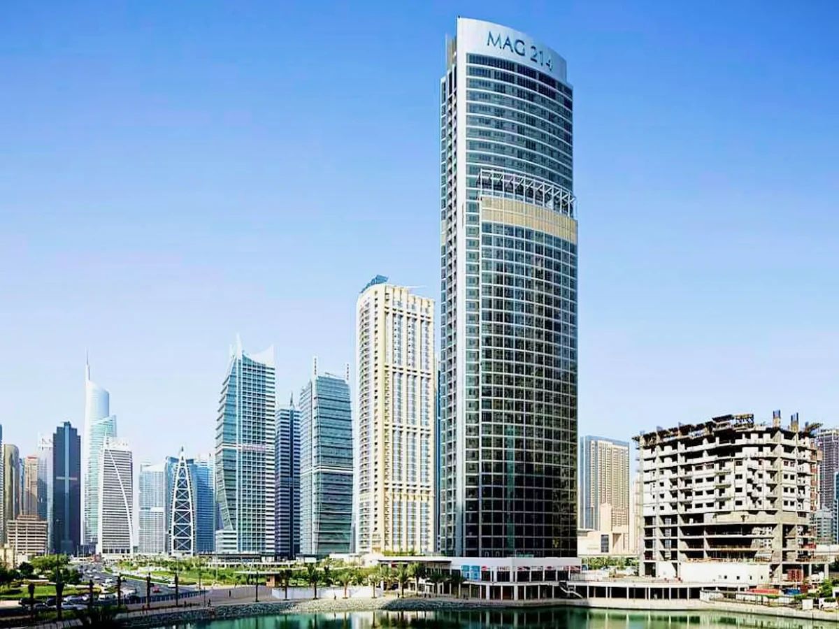 Mag_214-Jumeirah_Lake_Towers_-_JLT-bld.webp