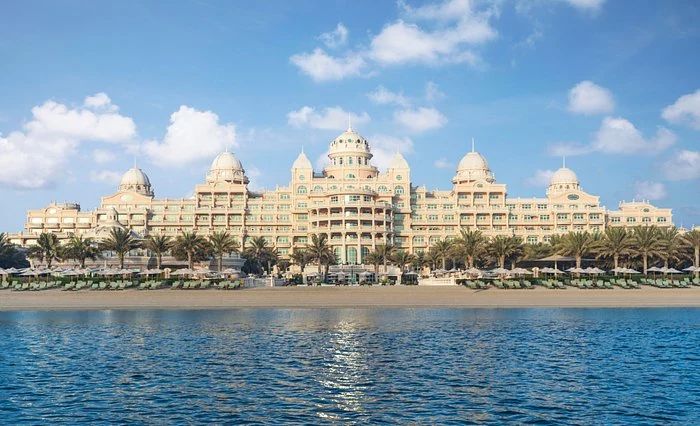 Raffles_The_Palm_Dubai-Palm_Jumeirah-bld.jpg