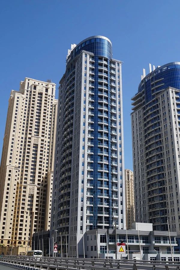 Marina_Wharf_2-Dubai_Marina-bld.jpg
