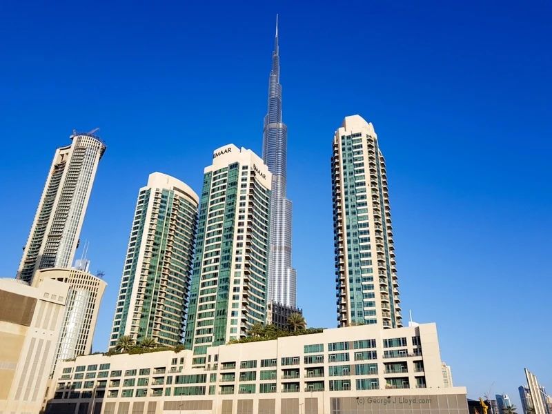The_Lofts_East-Downtown_Dubai-bld.jpg