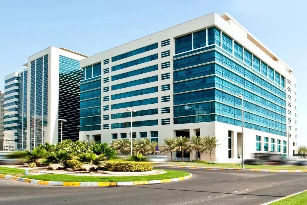 Al_Mamoura-Al_Nahyan-bld