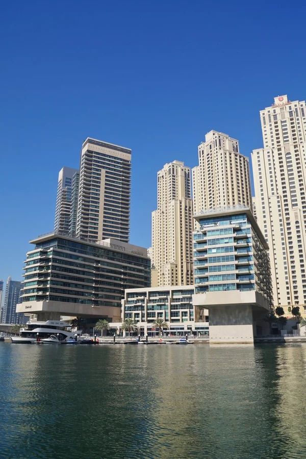Marina_Quays_East-Dubai_Marina-bld.jpg
