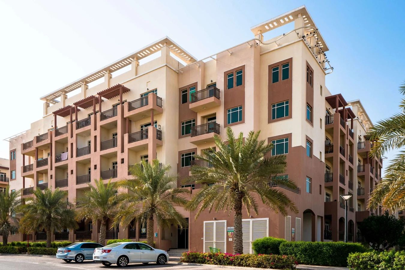 Al_Waha_Apartments-Al_Ghadeer-bld.jpg