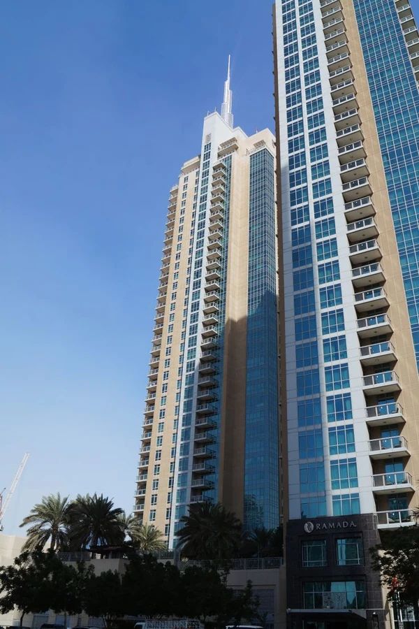 The_Residence_1-Downtown_Dubai-bld.jpg