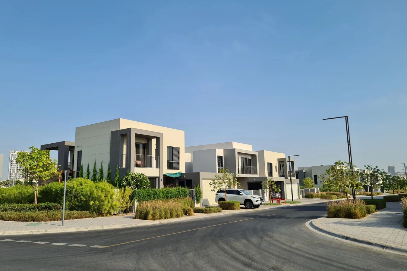 Sidra_Villas_II-Dubai_Hills_Estate-bld.jpg