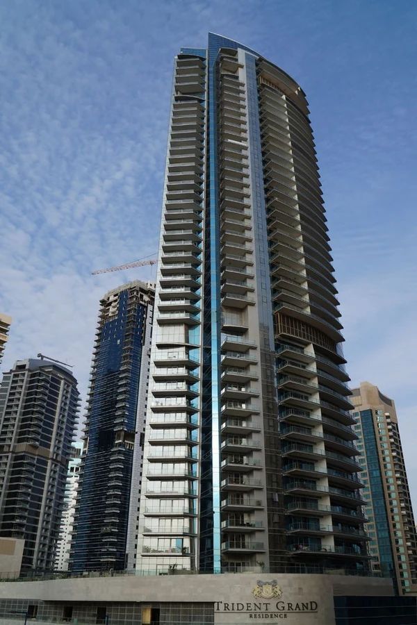 Trident_Grand_Residence-Dubai_Marina-bld.jpg