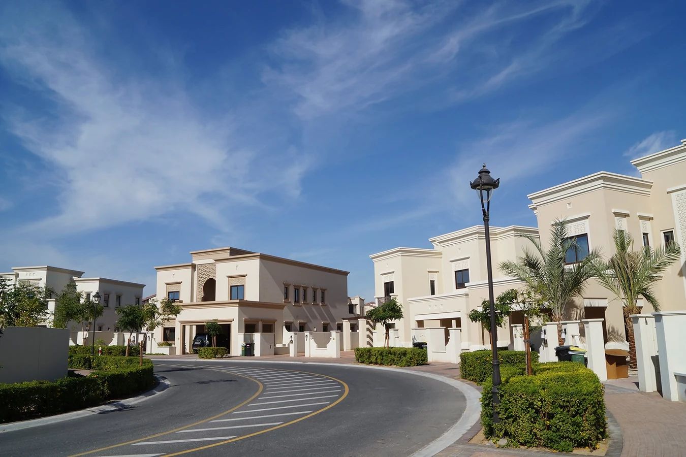 Yasmin_Community_Villas-Al_Raha_Gardens-bld.jpg
