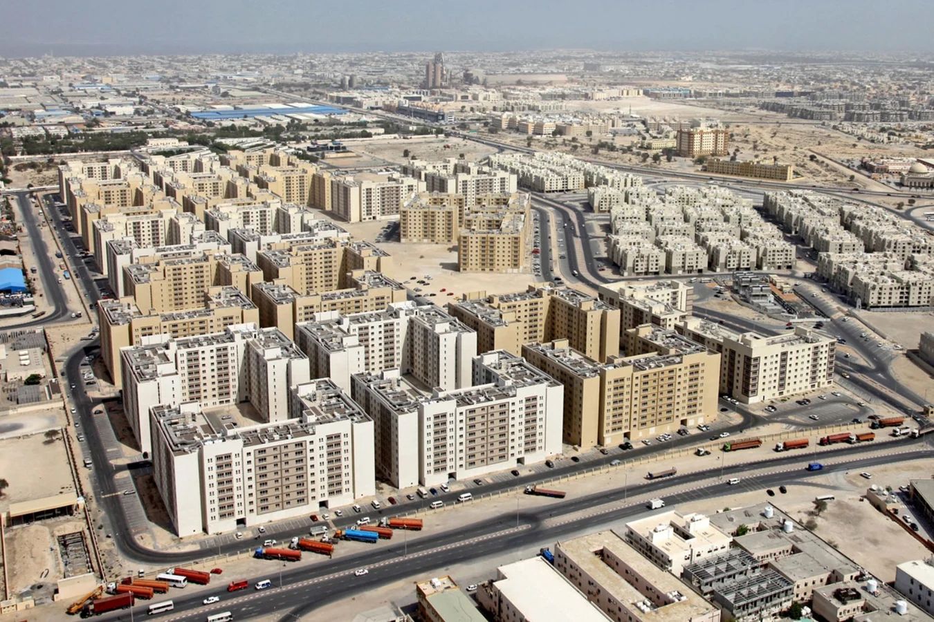 Al_Khail_Gate_-_Phase_1-Al_Quoz-bld.jpg