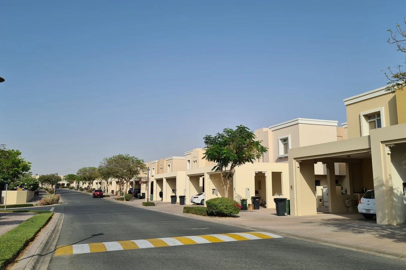 Al_Reem_2_Villas-Arabian_Ranches-bld.jpg