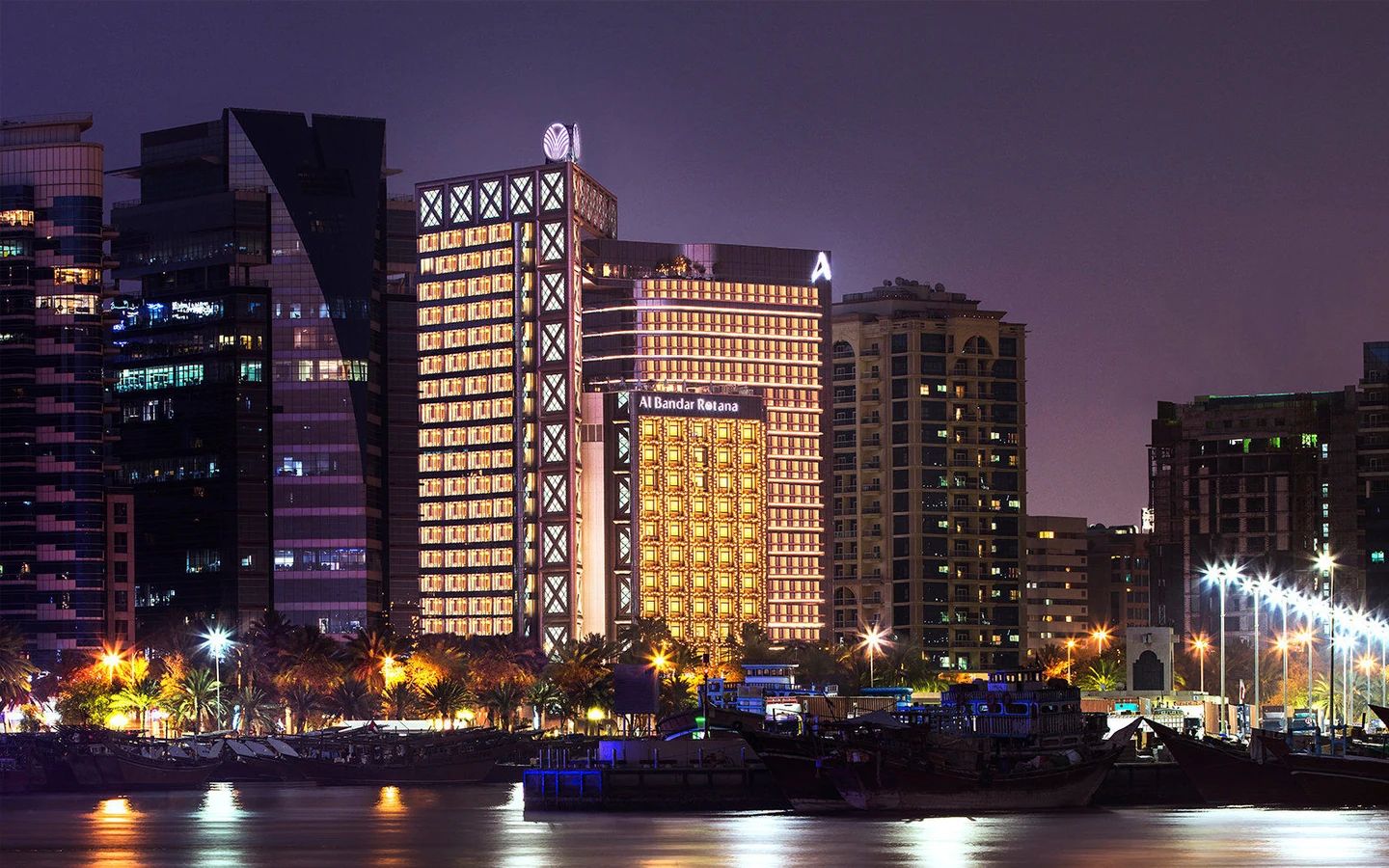 Al_Bandar_Rotana_Hotel-Deira-bld.jpg