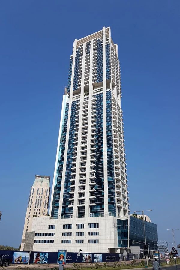 Sky_View_Tower-Dubai_Marina-bld.jpg