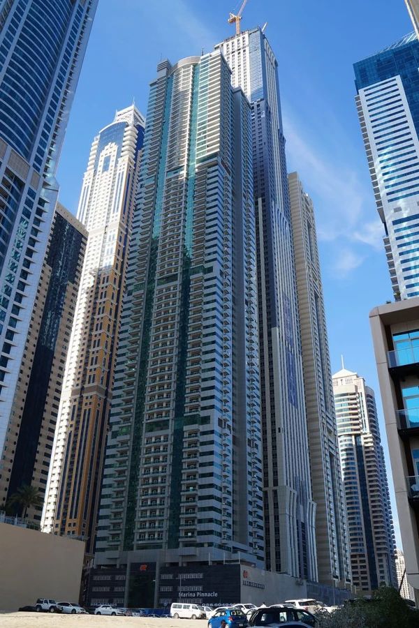 Marina_Pinnacle_Tower-Dubai_Marina-bld.jpg