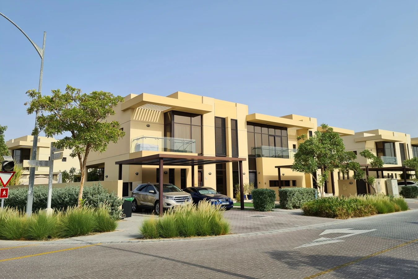 Rockwood_Villas-Damac_Hills-bld.jpg